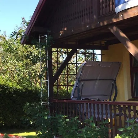 Holiday home W Kotkowie Nad Jeziorem Gil *