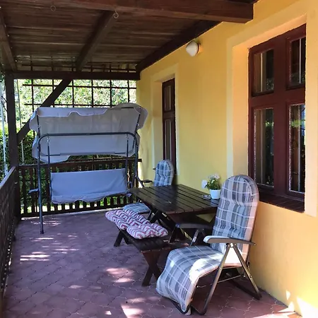 W Kotkowie Nad Jeziorem Gil Dom wakacyjny *