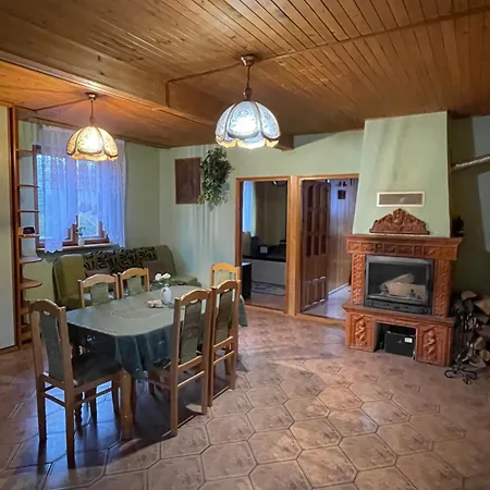 Holiday home W Kotkowie Nad Jeziorem Gil *