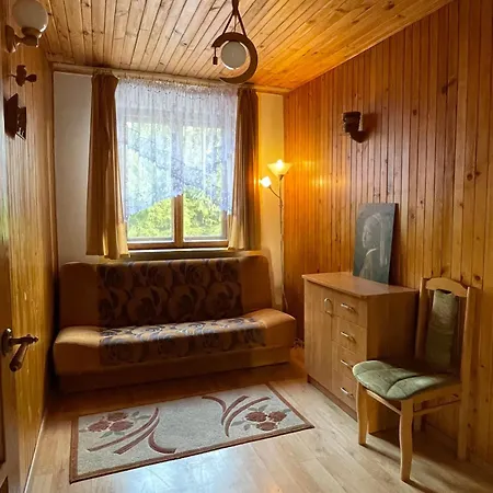 W Kotkowie Nad Jeziorem Gil